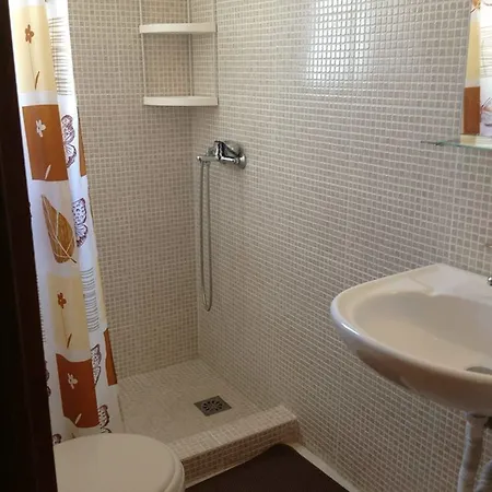 Aialion & - Steve Apartament