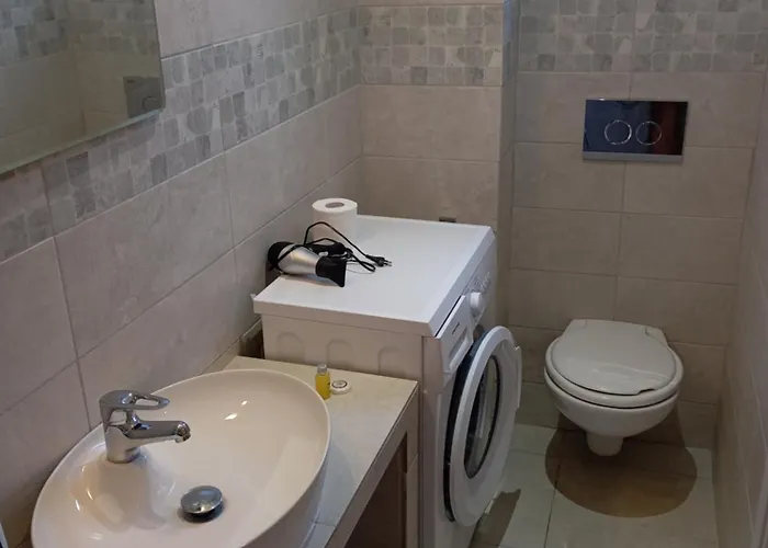 Aialion & - Steve Rhodes City