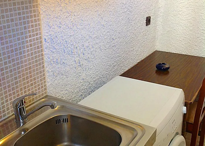 Aialion & - Steve شقة